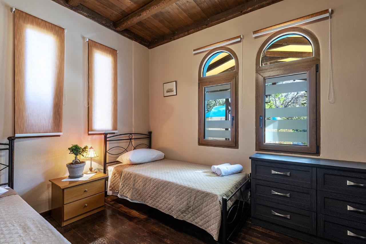 Вилла Selana House With Outdoor Pool Мастихари Экстерьер фото