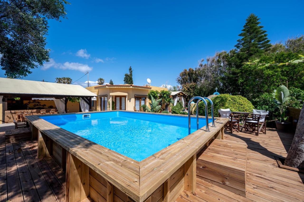 Вилла Selana House With Outdoor Pool Мастихари Экстерьер фото
