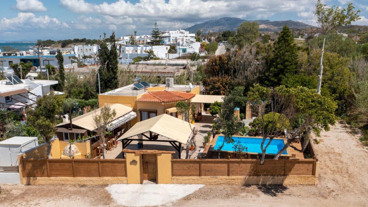 Вилла Selana House With Outdoor Pool Мастихари Экстерьер фото